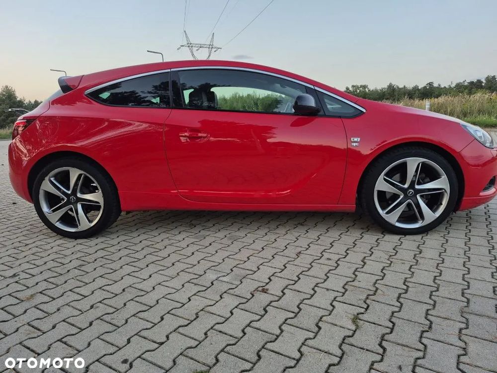 Opel Astra GTC 1.7 CDTI DPF ecoFLEX Start/Stop Edition - 9