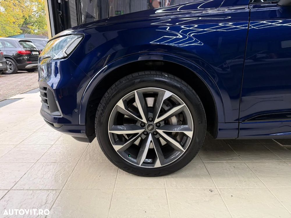 Audi Q7 3.0 55 TFSIe quattro Tiptronic S Line - 8
