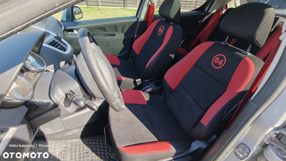 Peugeot 207 HDi FAP 90 (Blue Lion) Business-Line Niveau 1 - 17