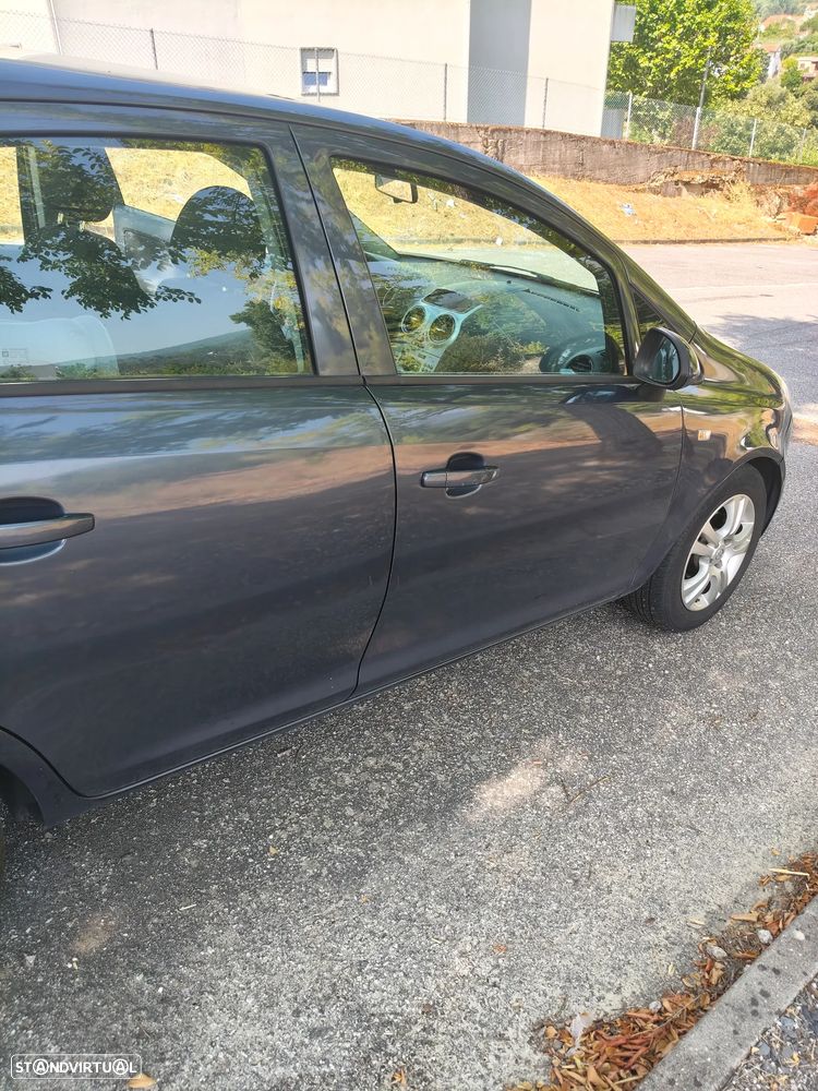 Opel Corsa 1.2 Cosmo - 6