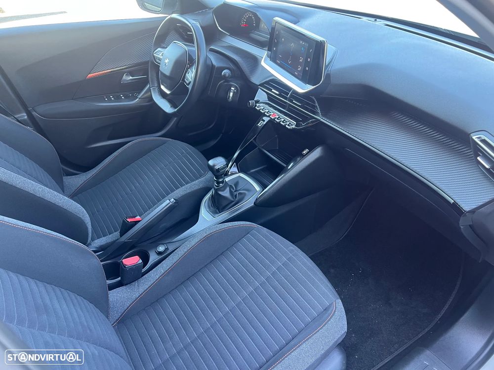 Peugeot 2008 1.2 PureTech Active - 20