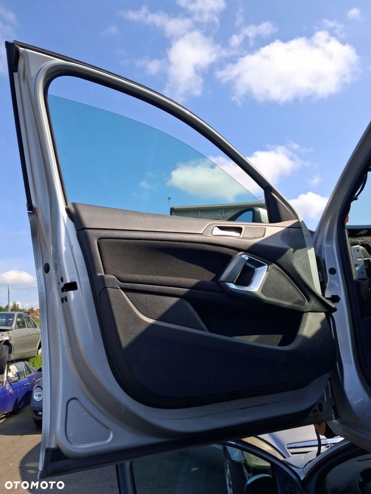 PEUGEOT 308 T9 2013 drzwi lewy przód hatchback kompletne EZRC - 2