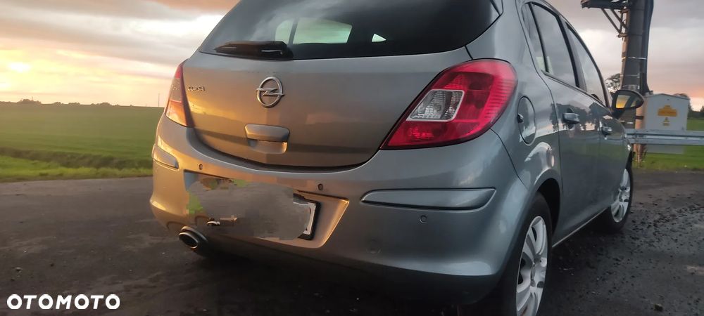 Opel Corsa 1.4 16V Active - 7