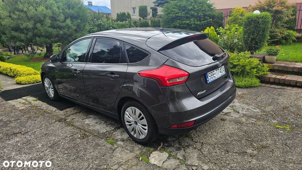 Ford Focus 1.6 Trend - 4