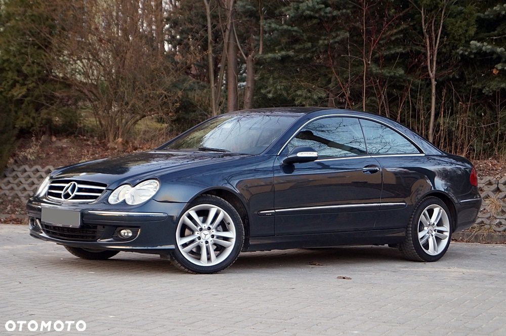 Mercedes-Benz CLK 220 CDI Automatik Avantgarde - 2
