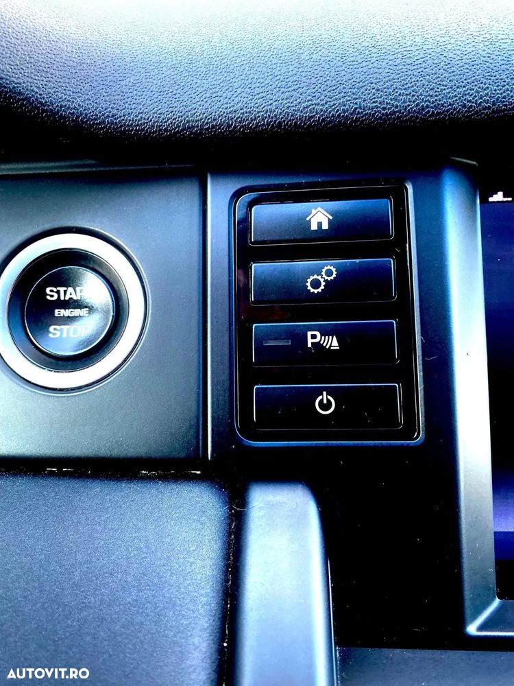 Land Rover Discovery Sport - 25