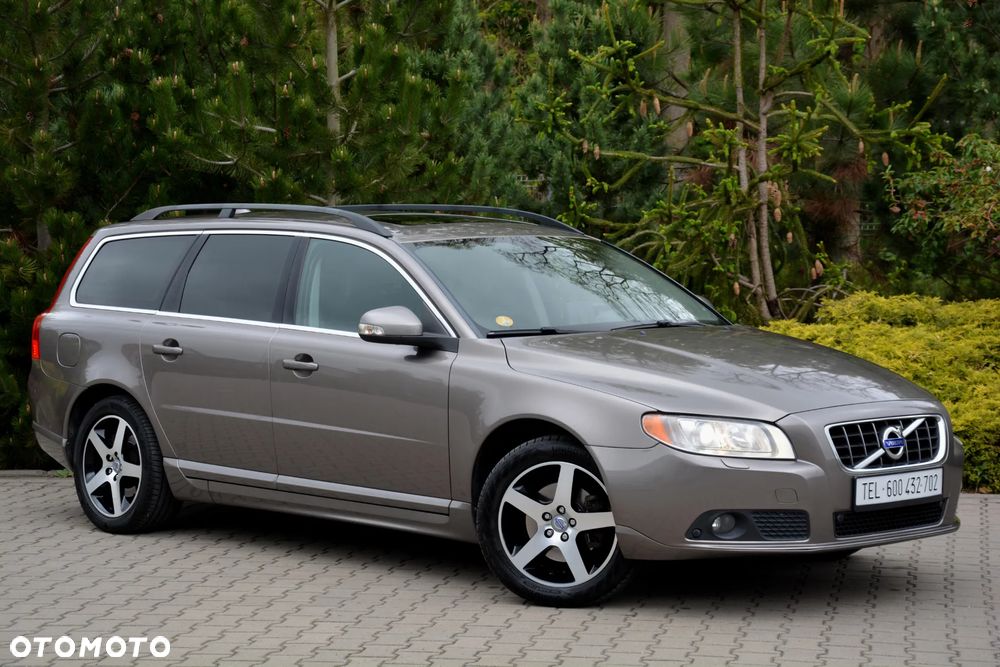Volvo V70 2.0D Momentum - 9