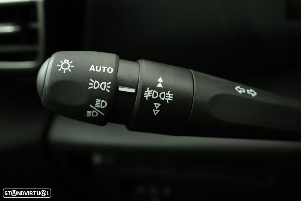 Citroën C4 1.2 Hybrid Max e-DSC6 - 17