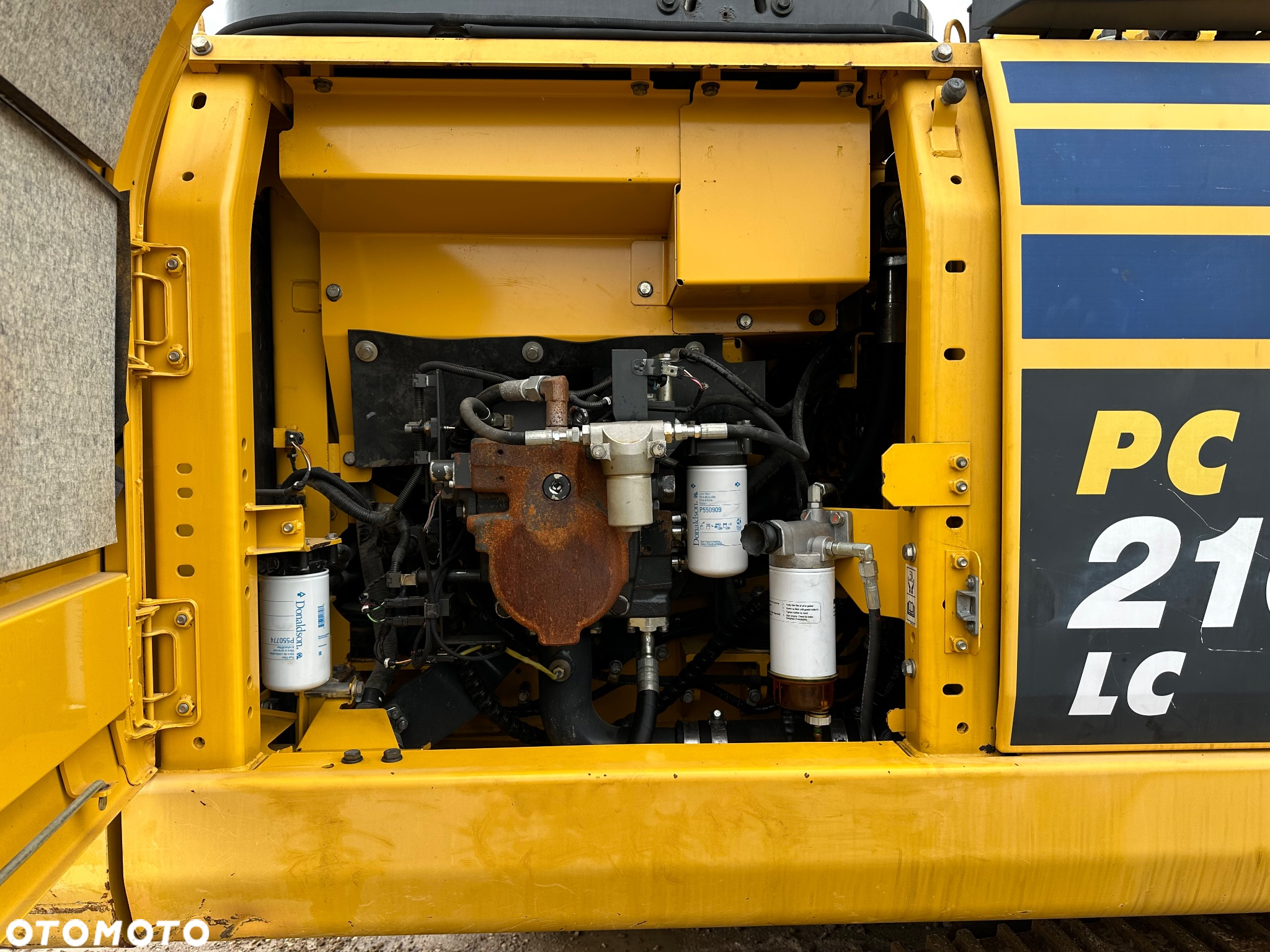 Komatsu PC 210 LC-11 - 27