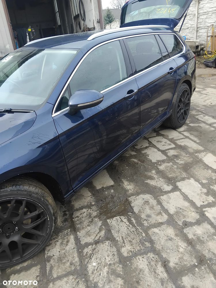 Maska zderzak Błotnik passat b8 LH5X - 5