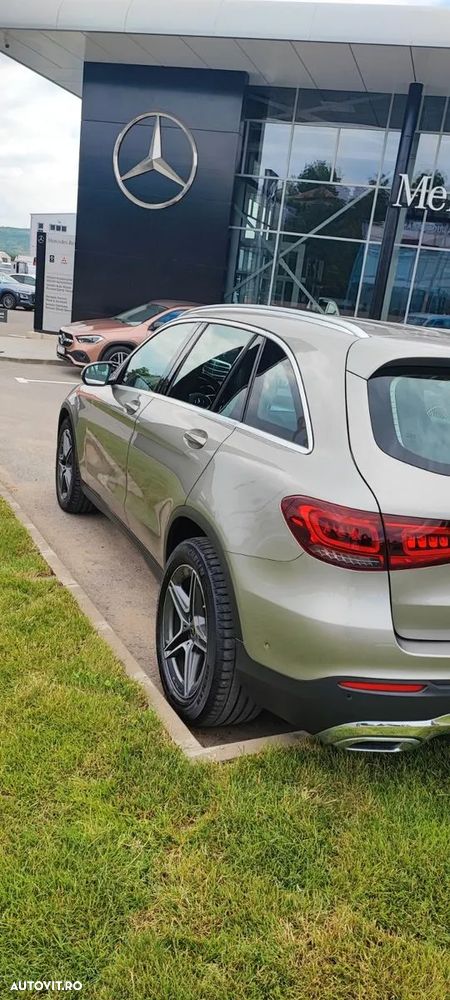 Mercedes-Benz GLC 220 d 4Matic 9G-TRONIC - 5