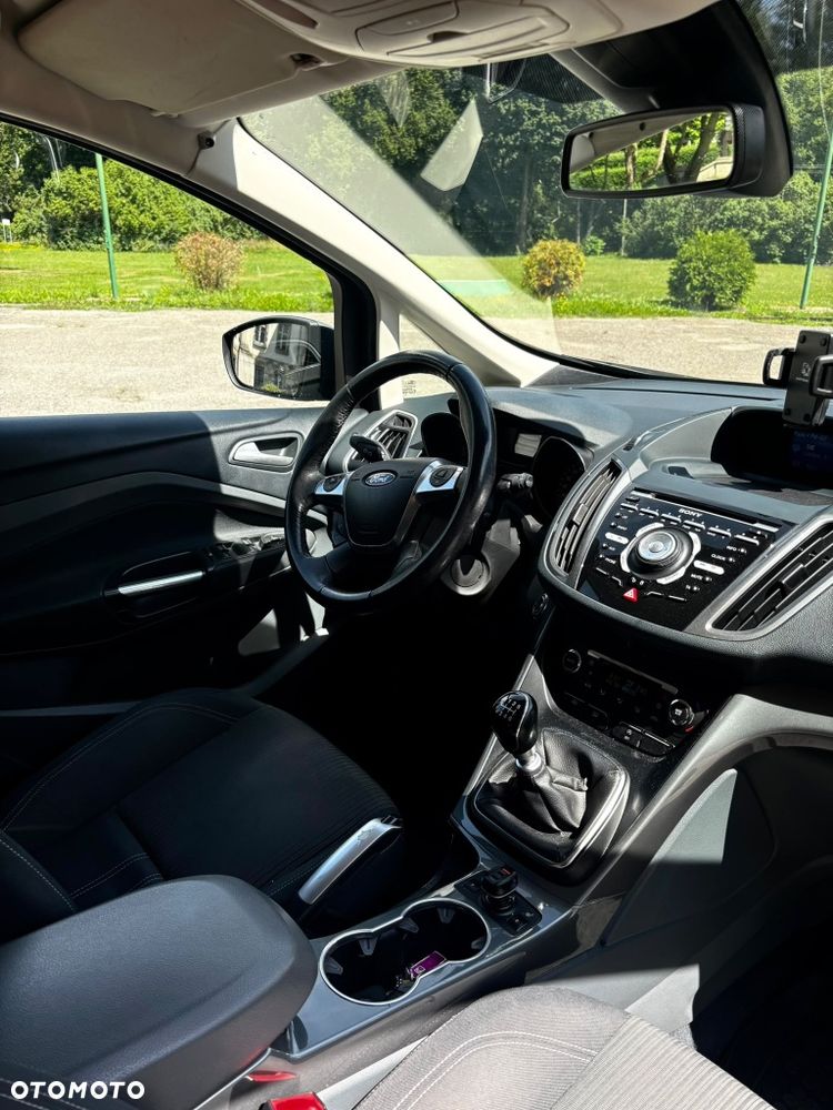 Ford Grand C-MAX - 5