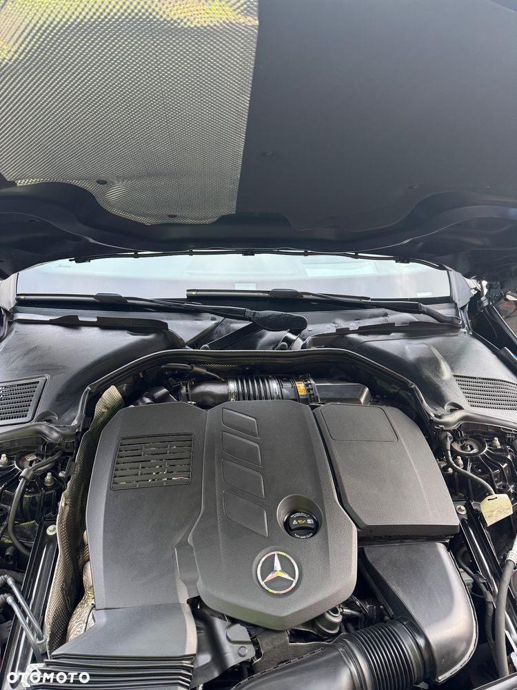Mercedes-Benz Klasa C 220 d mHEV - 25