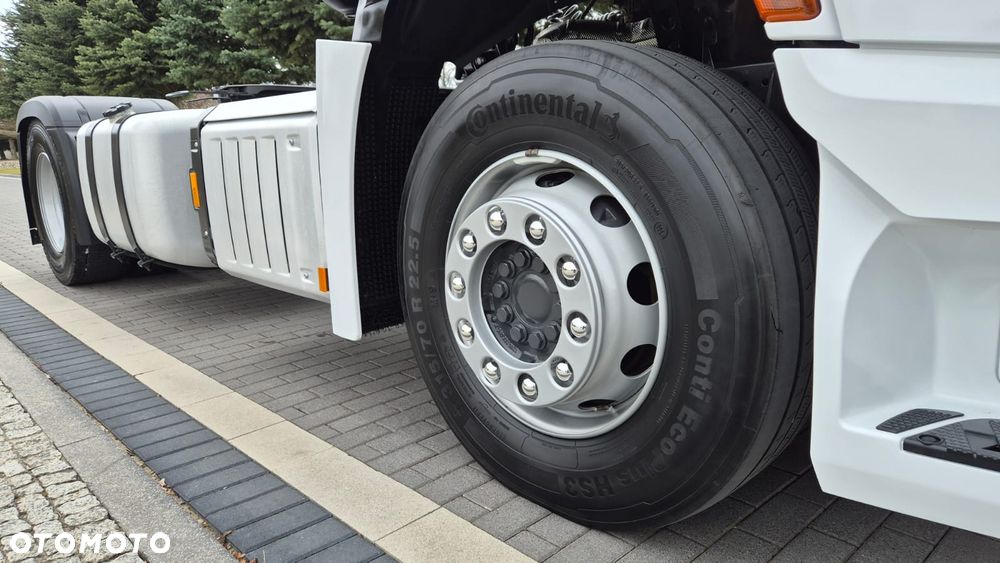Mercedes-Benz MERCEDES-BENZ///ACTROS///BIG SPACE///1851///2020///JEDYNE 220  TYŚ KM///STANDARD///DUŻE  ZBIORNIKI///EURO6///STAN JAK NOWY - 17