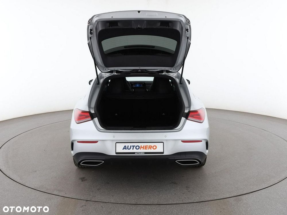 Mercedes-Benz CLA 250 e 8G-DCT AMG Line - 21