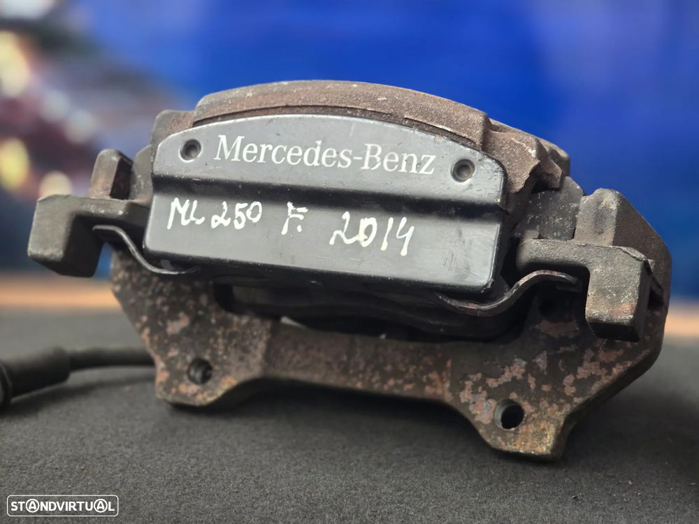 Pinça Travões frente esquerda Original Mercedes w166 ML GL GLE 2012- - 3