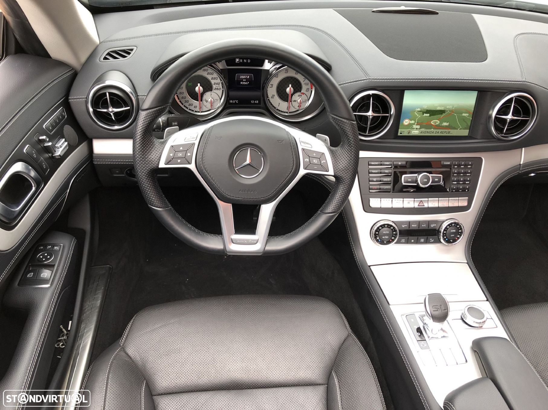 Mercedes-Benz SL 350 - 44