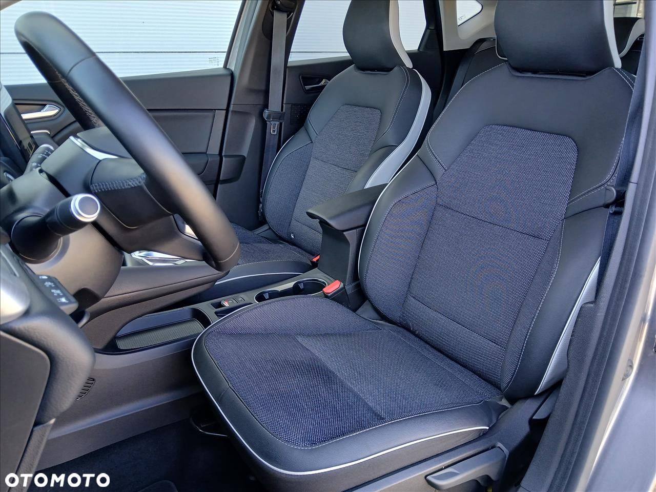 Renault Captur - 19