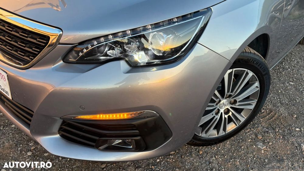 Peugeot 308 - 27