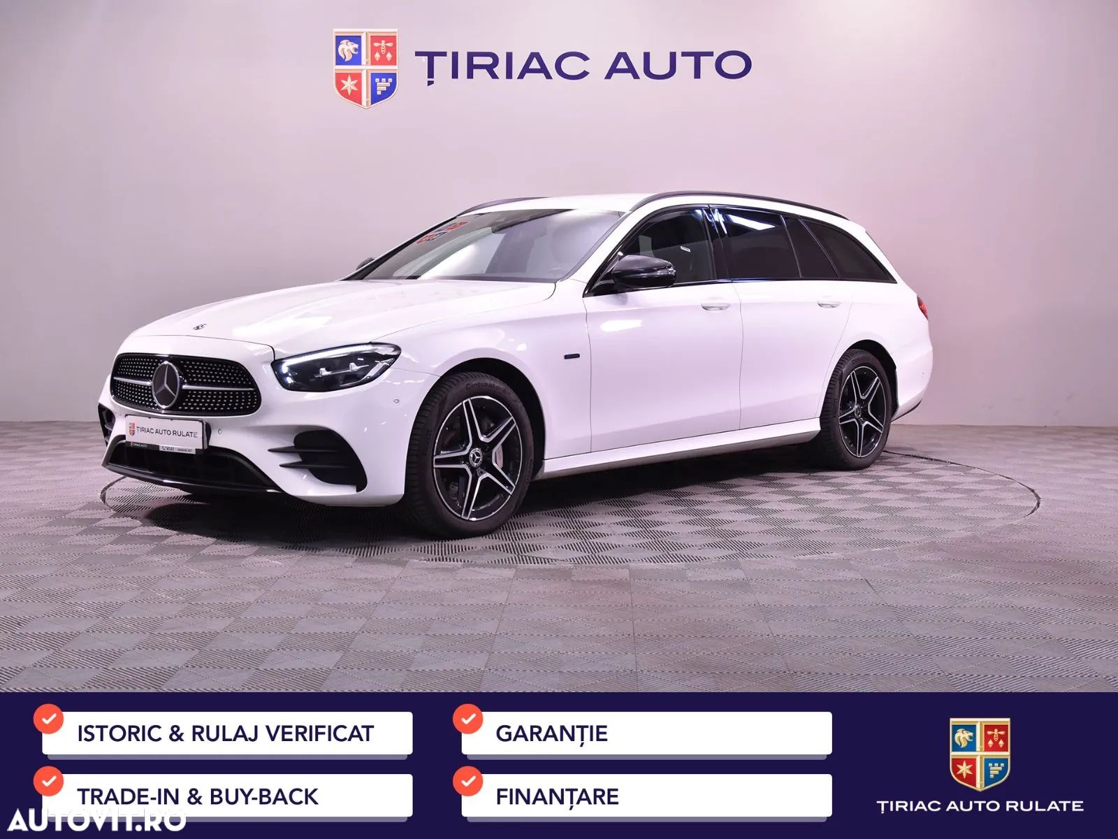 Mercedes-Benz E 300 de 4Matic T 9G-TRONIC AMG Line - 1