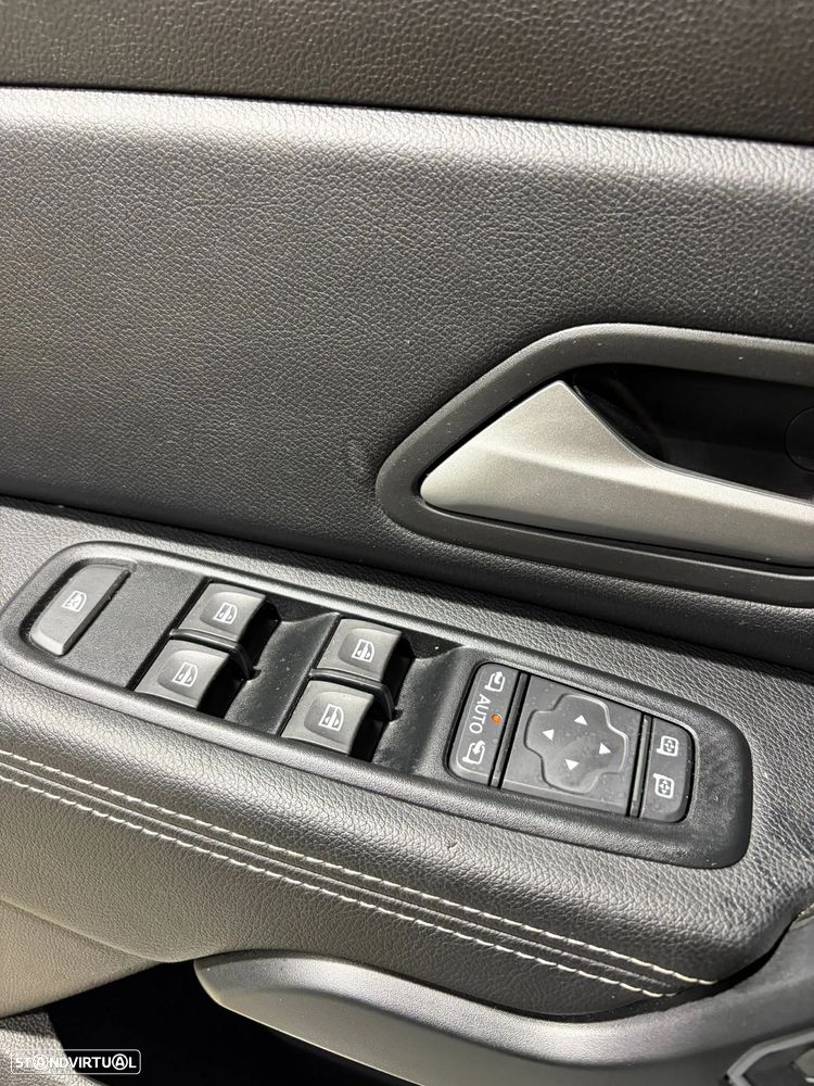 Dacia Duster 1.0 TCe Prestige - 11