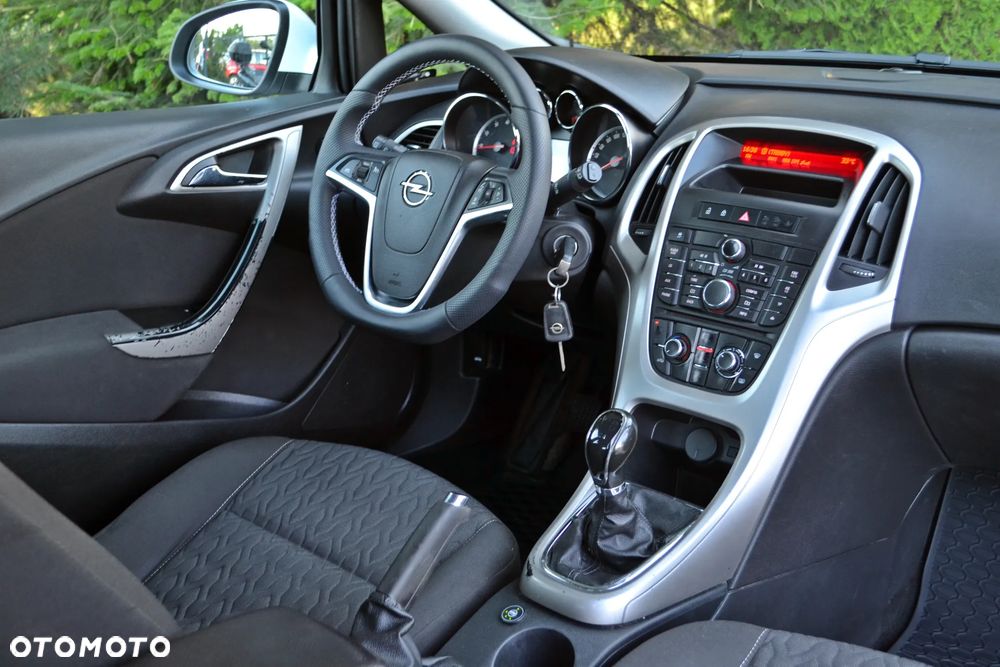 Opel Astra - 22