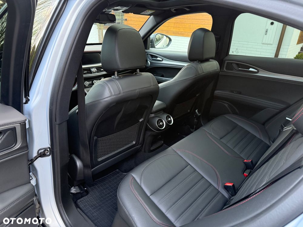 Alfa Romeo Stelvio 2.0 Turbo Competizione Q4 - 26