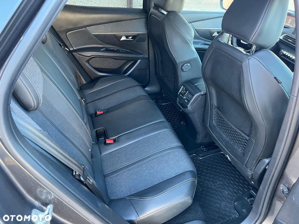 Peugeot 3008 1.5 BlueHDi GT S&S - 8