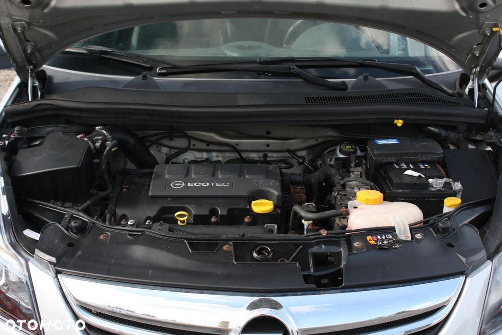 Opel Corsa 1.2 16V Enjoy - 20