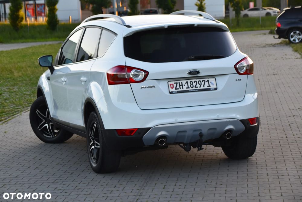 Ford Kuga 2.5 4x4 White Magic - 33