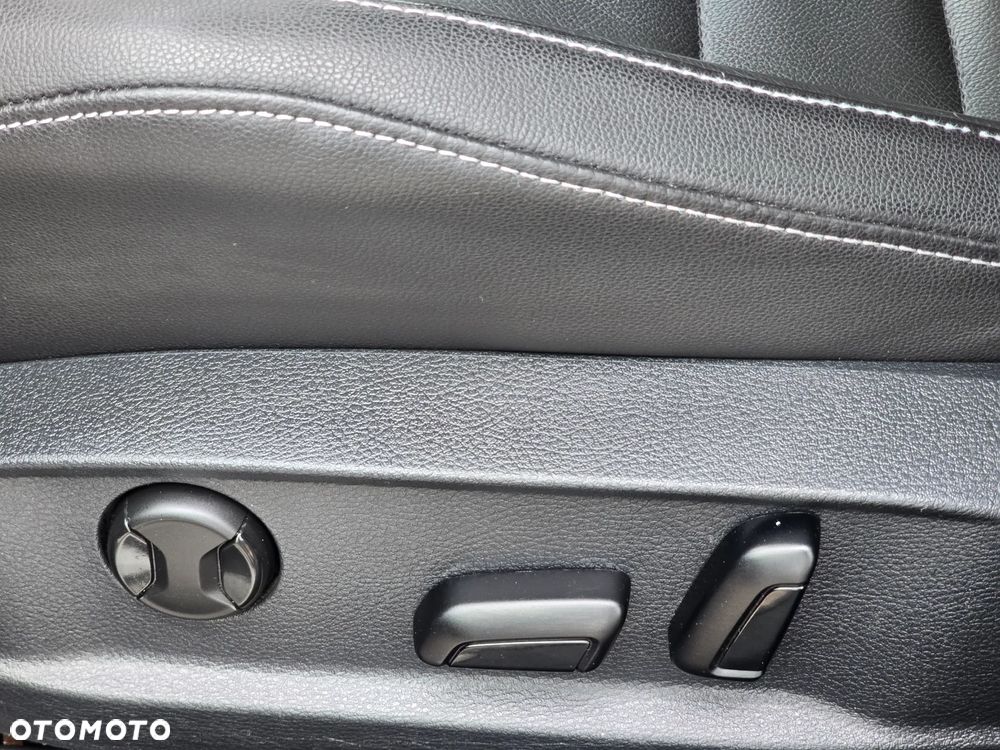 Volkswagen Golf GTD (BlueMotion Technology) DSG - 21