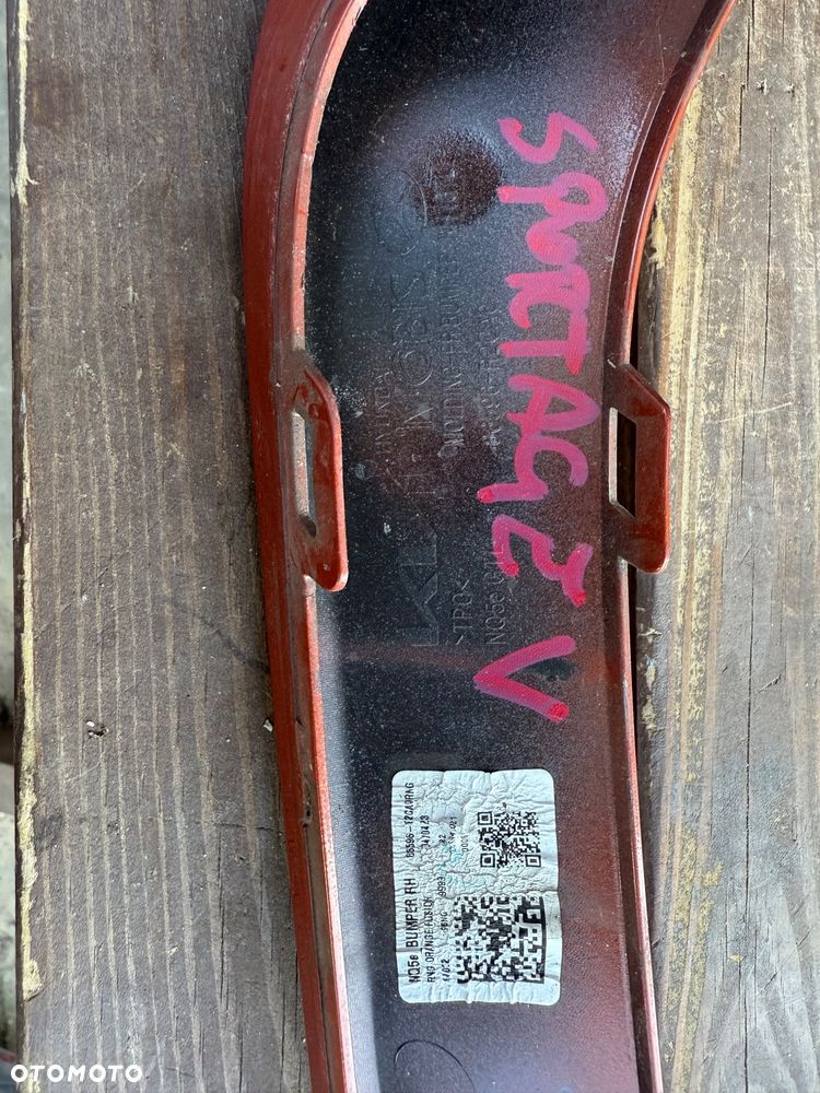 Listwa zderzaka prawa przód Kia sportage V - 6