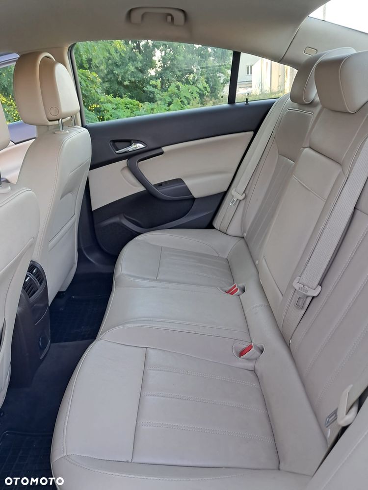 Opel Insignia 2.0 CDTI - 8