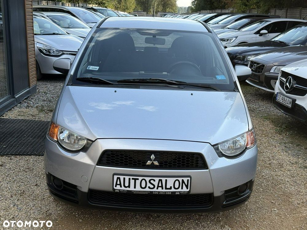 Mitsubishi Colt - 3