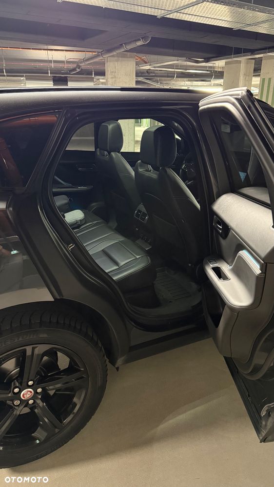 Jaguar F-Pace 20d AWD R-Sport Ingenium Edition - 7