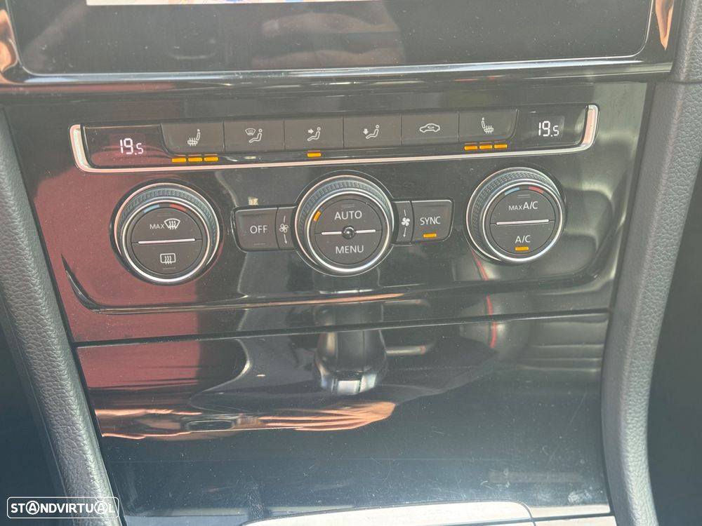 VW Golf 2.0 TSI GTI DSG Performance - 14