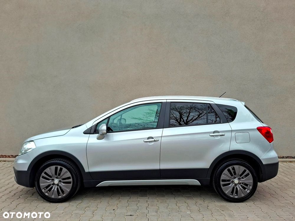Suzuki SX4 S-Cross 1.6 VVT 4x4 Comfort - 3