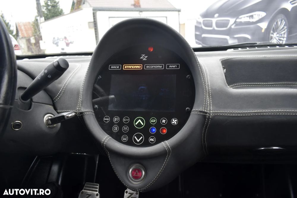 Tazzari Zerro EM2 Space - 12