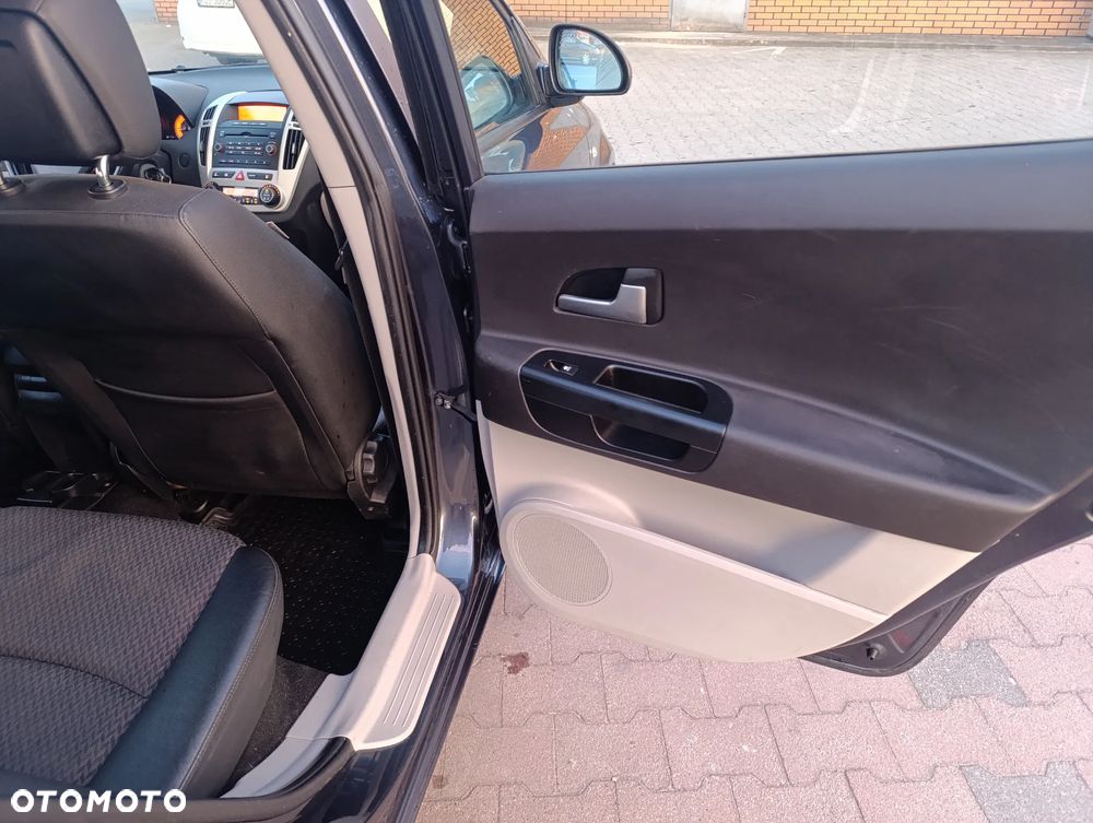 Kia Ceed 1.4 Comfort - 8