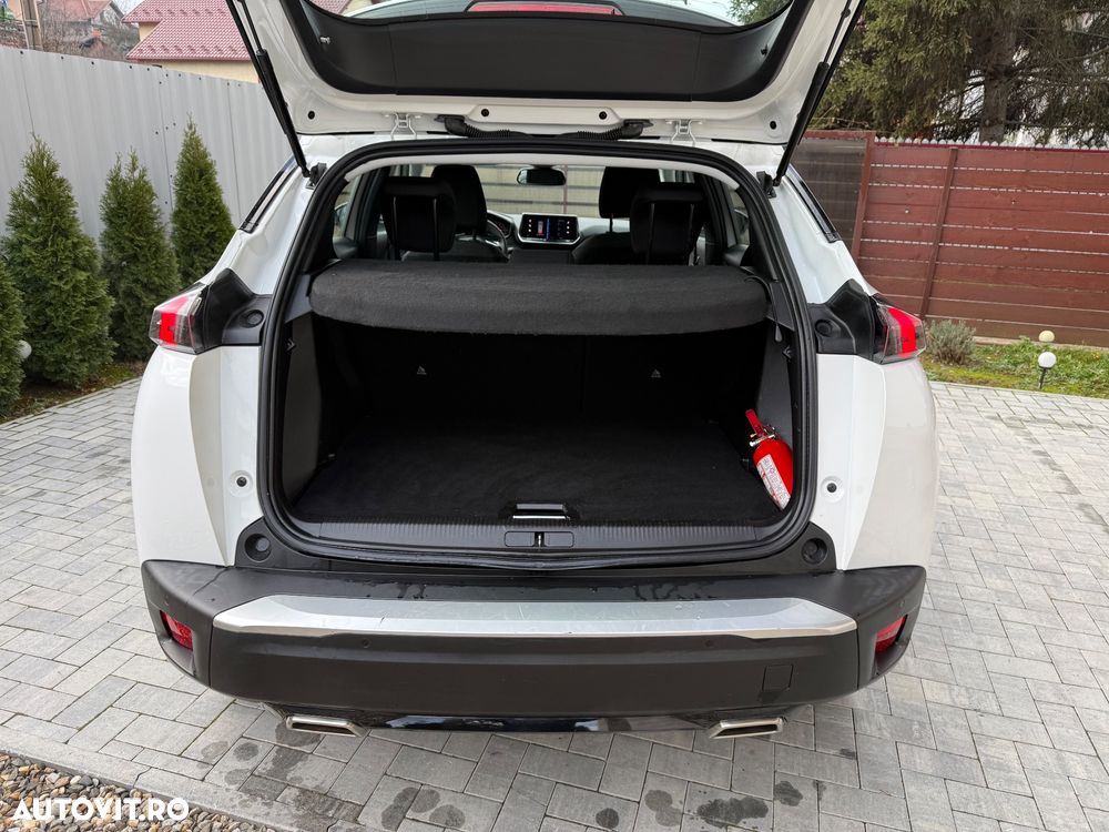 Peugeot 2008 PureTech 130 EAT8 Active - 18