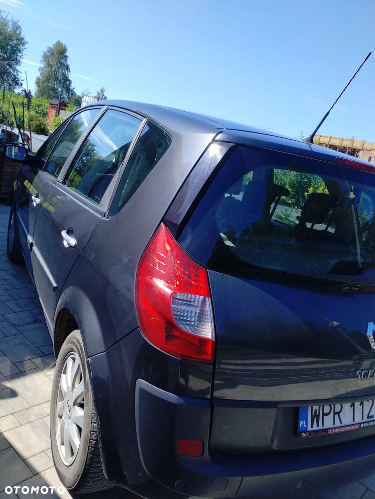 Renault Scenic 2.0 dCi Expression - 5