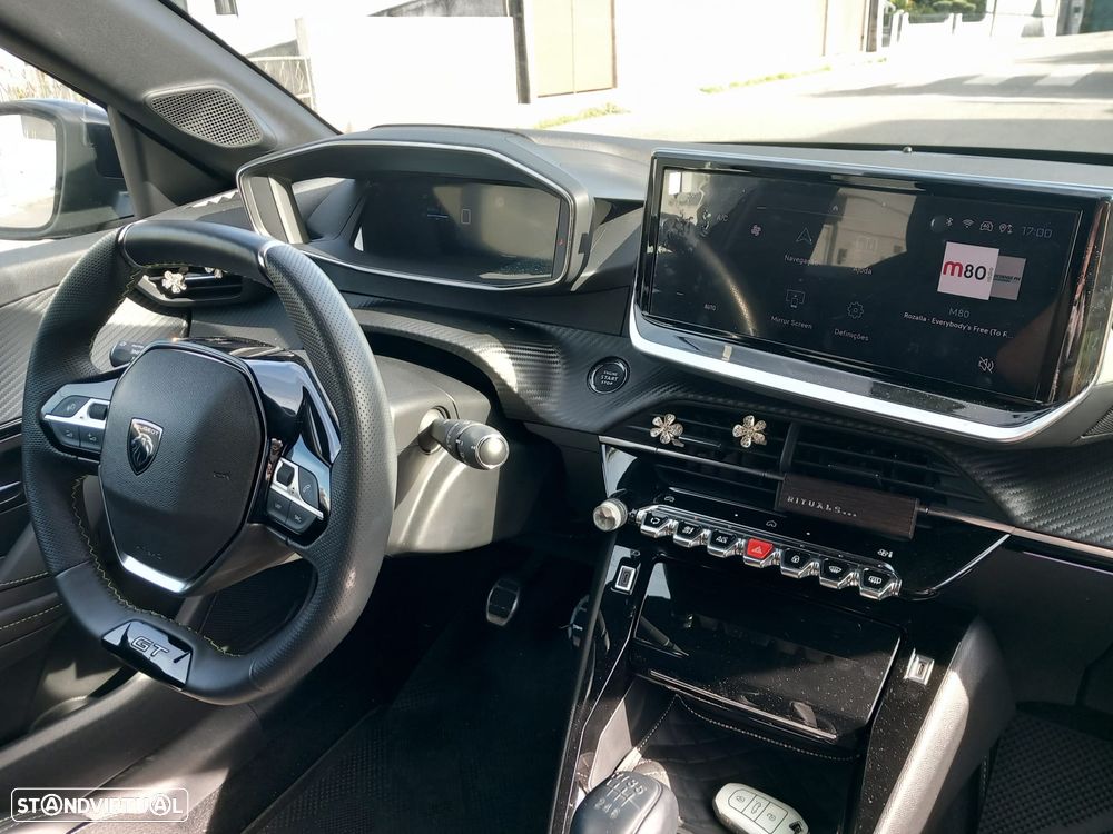 Peugeot 208 1.2 PureTech GT Line - 15