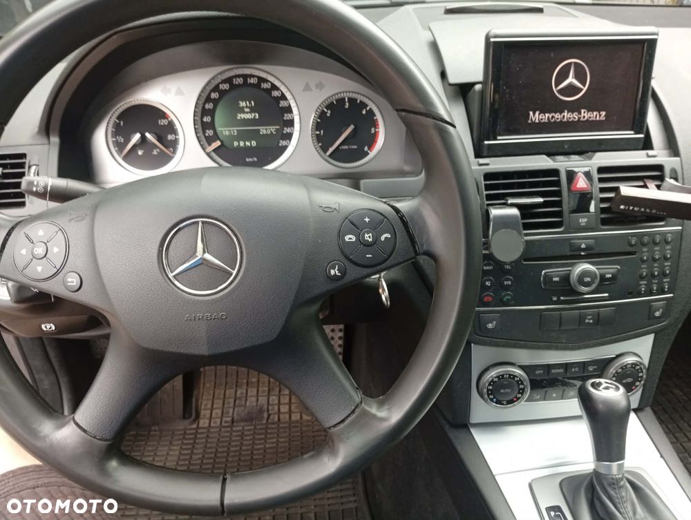 Mercedes-Benz Klasa C 320 CDI 7G-TRONIC Avantgarde - 8