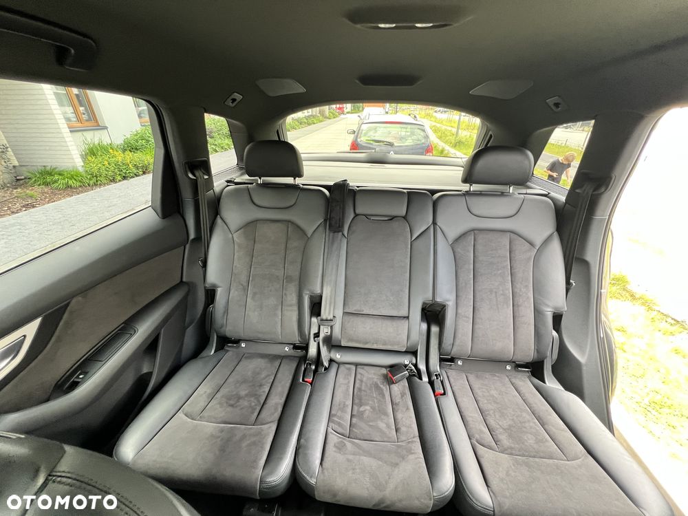 Audi Q7 50 TDI mHEV Quattro S Line Tiptr - 31