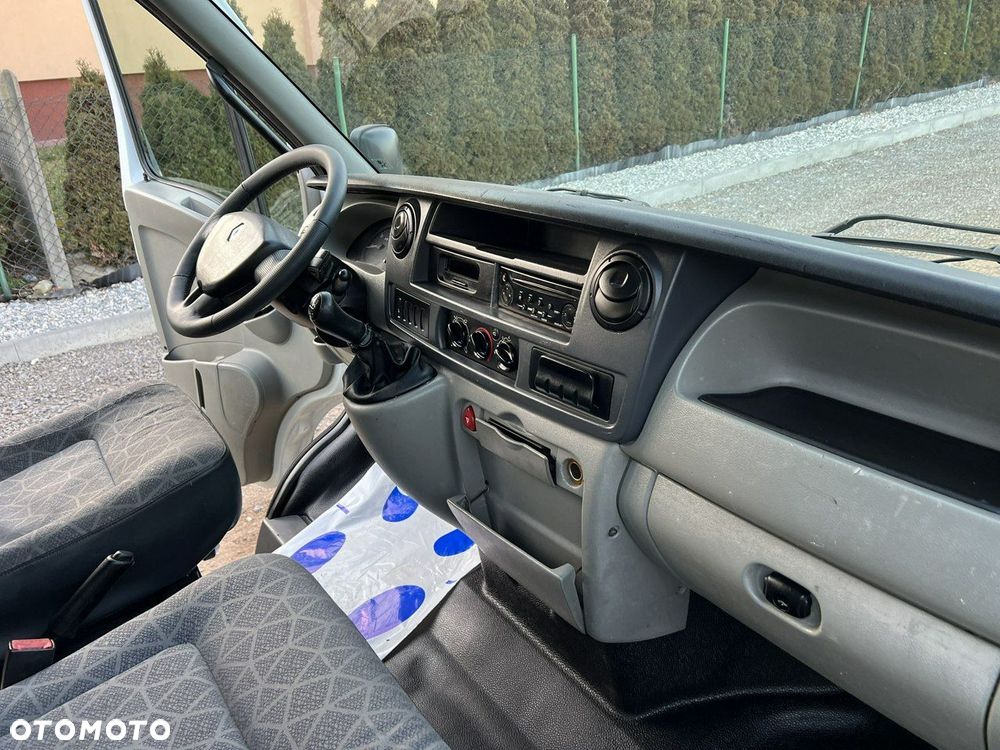 Renault Mascott - 12