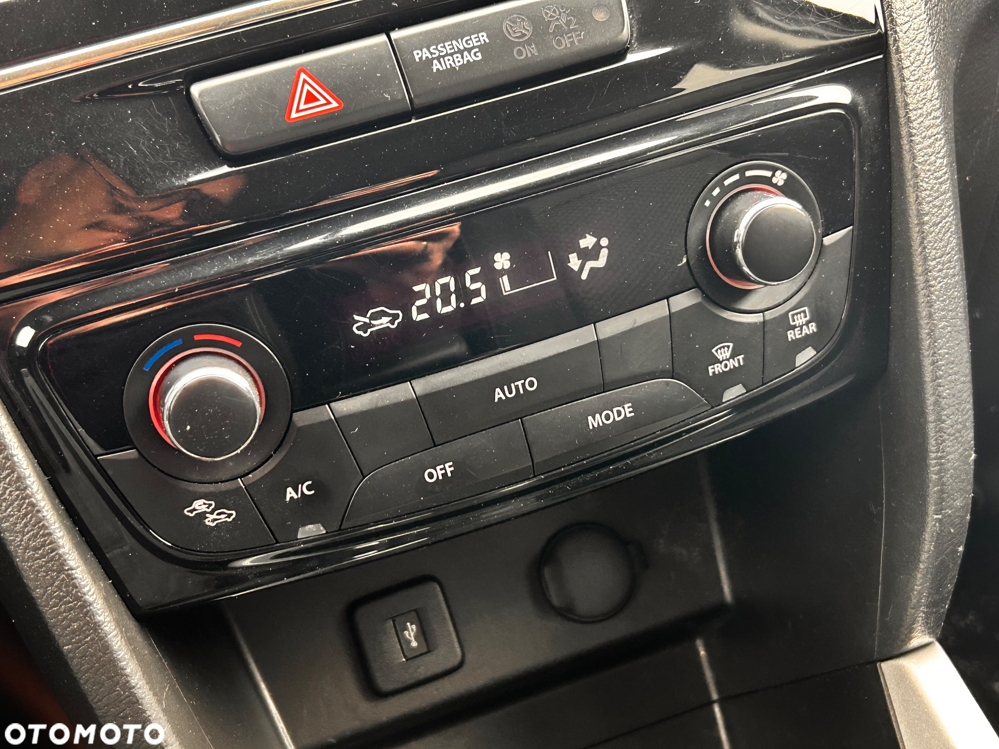 Suzuki Vitara 1.6 DDiS (4x4) Allgrip Comfort+ - 29