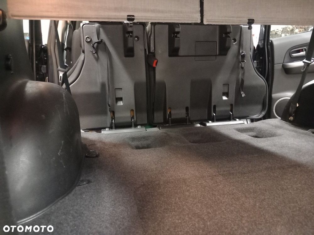 Suzuki Grand Vitara 1.9 DDiS - 10