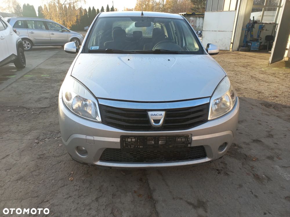 Dacia Sandero 1.5 Dci 09r TED69 pas przedni chłodnice kompletny klima