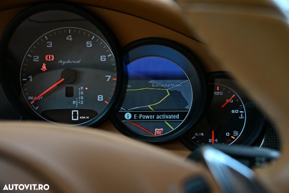 Porsche Panamera S Hybrid - 16