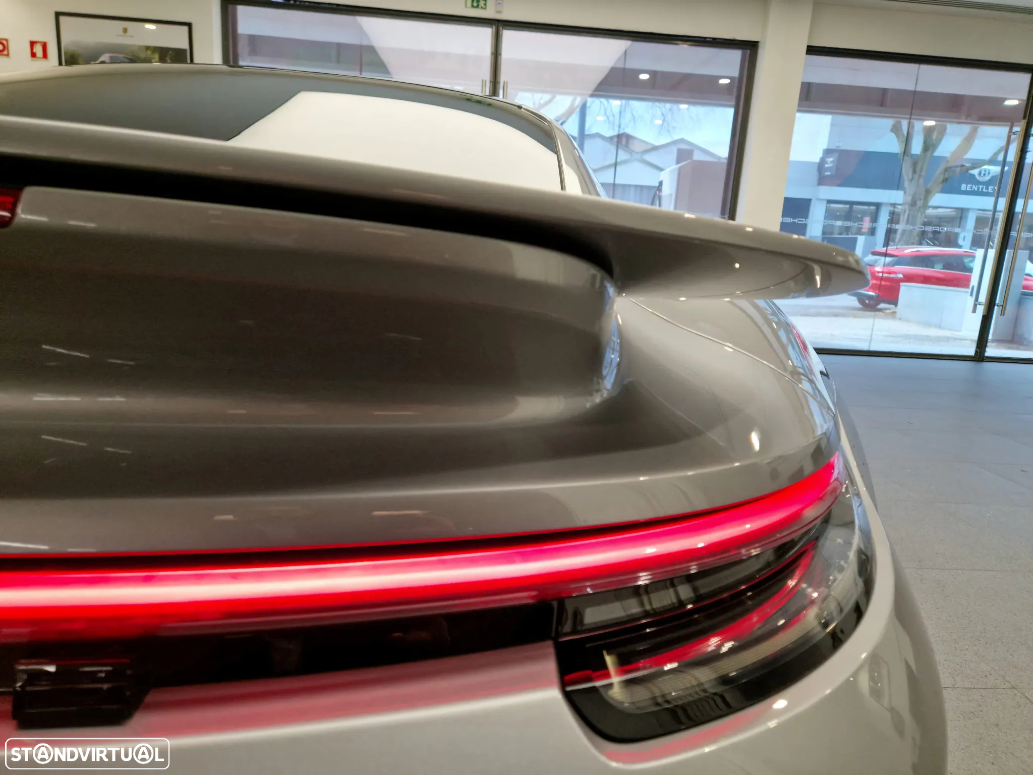 Porsche 911 (992) Turbo S PDK - 8